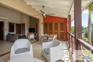 Waterfront apartment located on the first floor on a private beach,  Willemstad