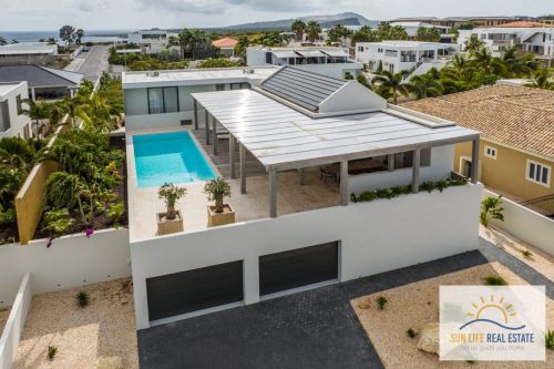 Luxury Ibiza style villa for sale in Vista Royal 