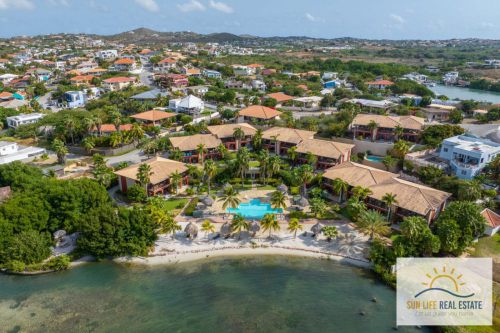 Apartamento exclusivo frente al mar con acceso privado a la playa en venta en el Resort de Aguas Españolas