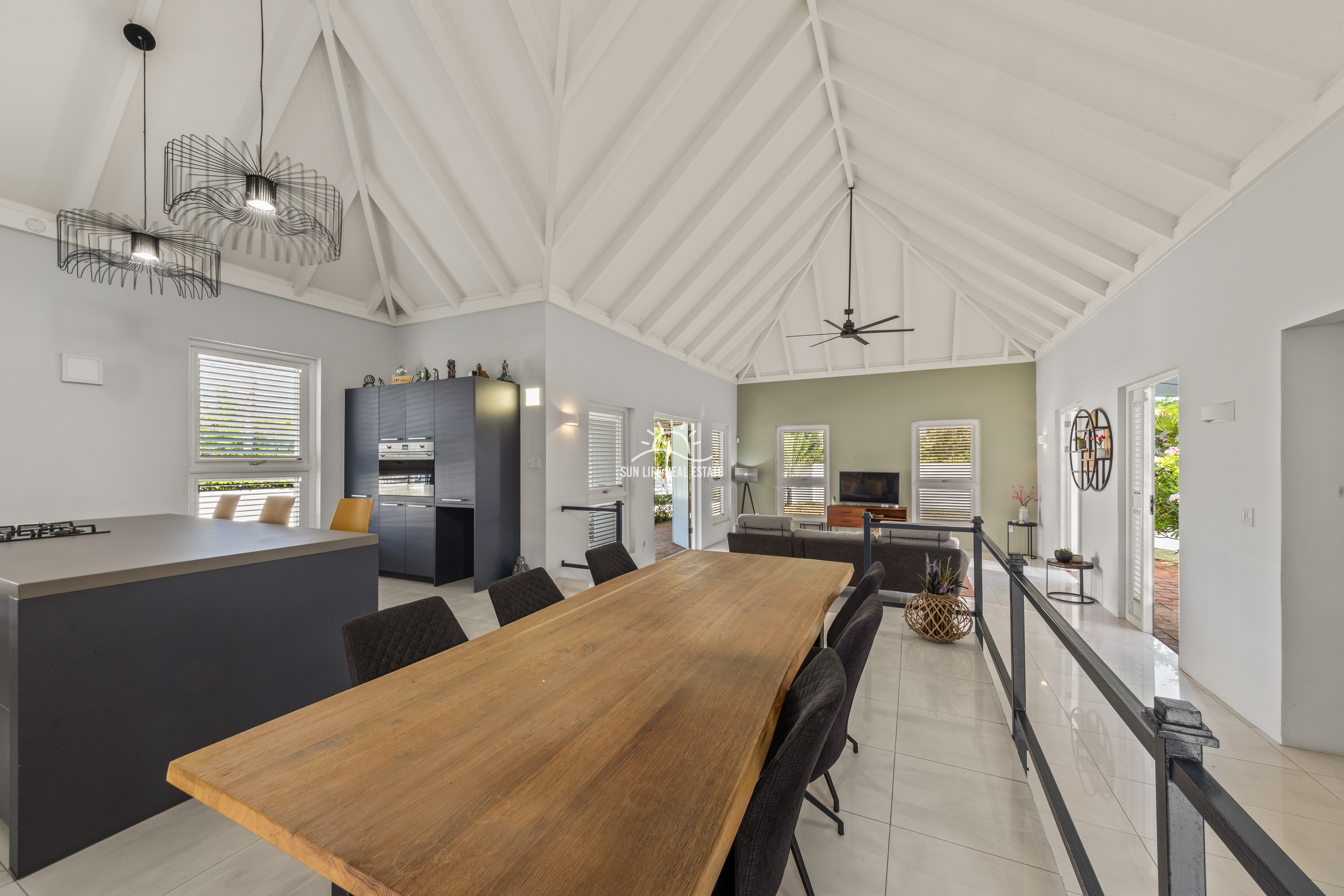 Spacious Villa with Expansion Potential in Popular Villapark Zuurzak