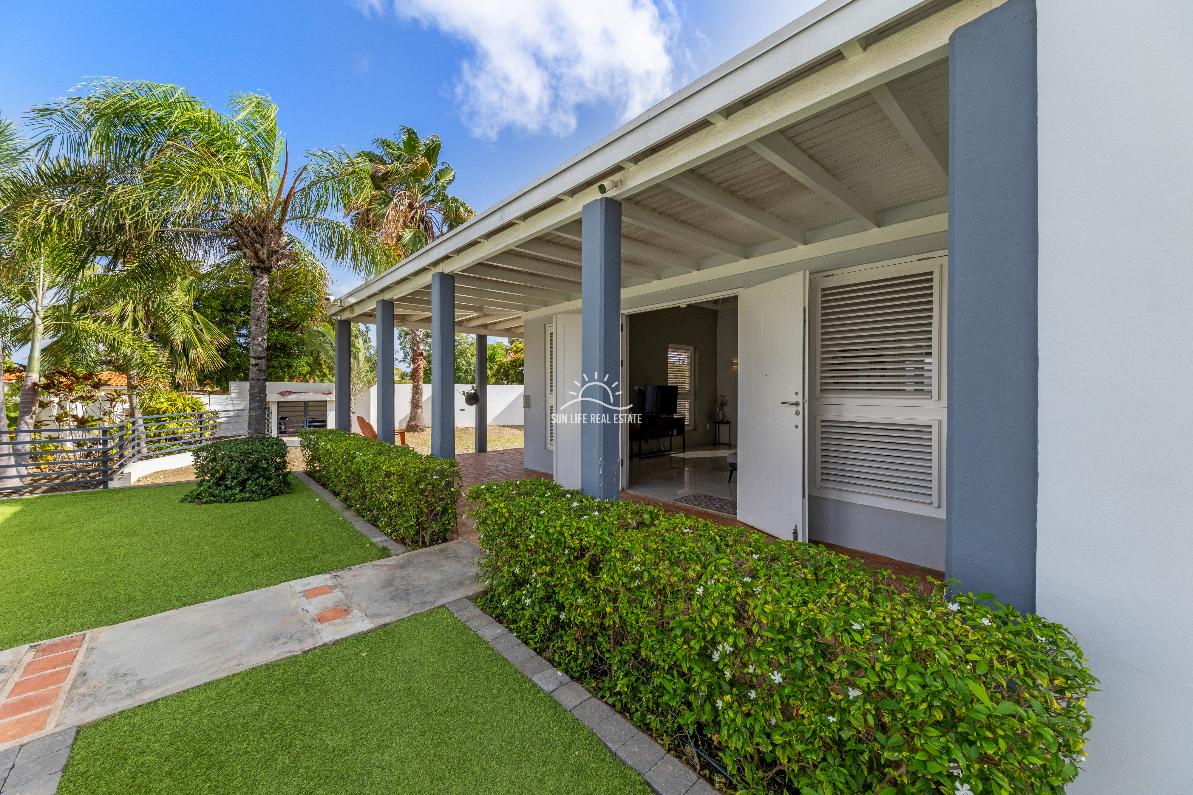 Spacious Villa with Expansion Potential in Popular Villapark Zuurzak