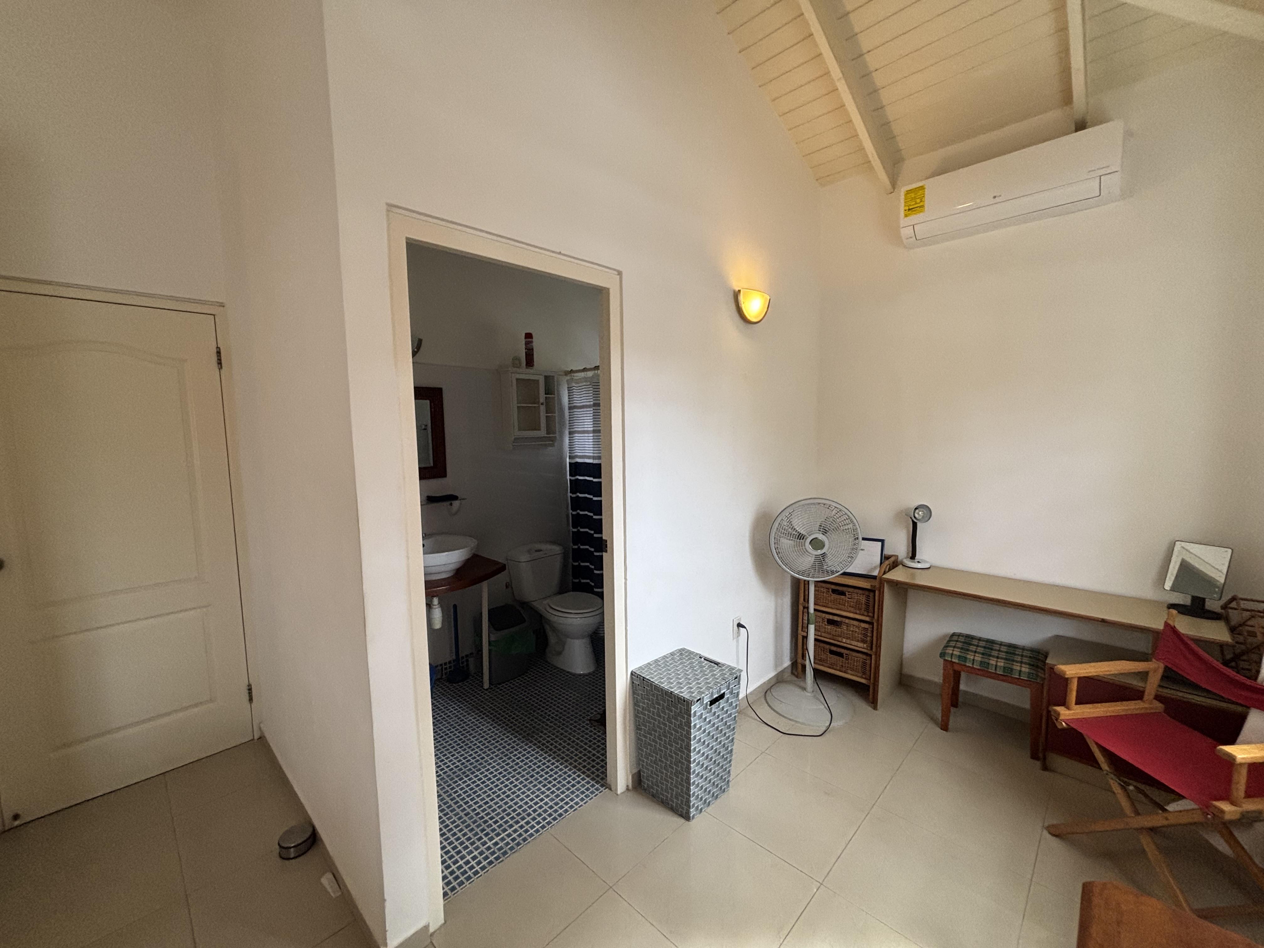 Charming 2-Bedroom Bungalow in Caribbean Beach Resort, Piscadera