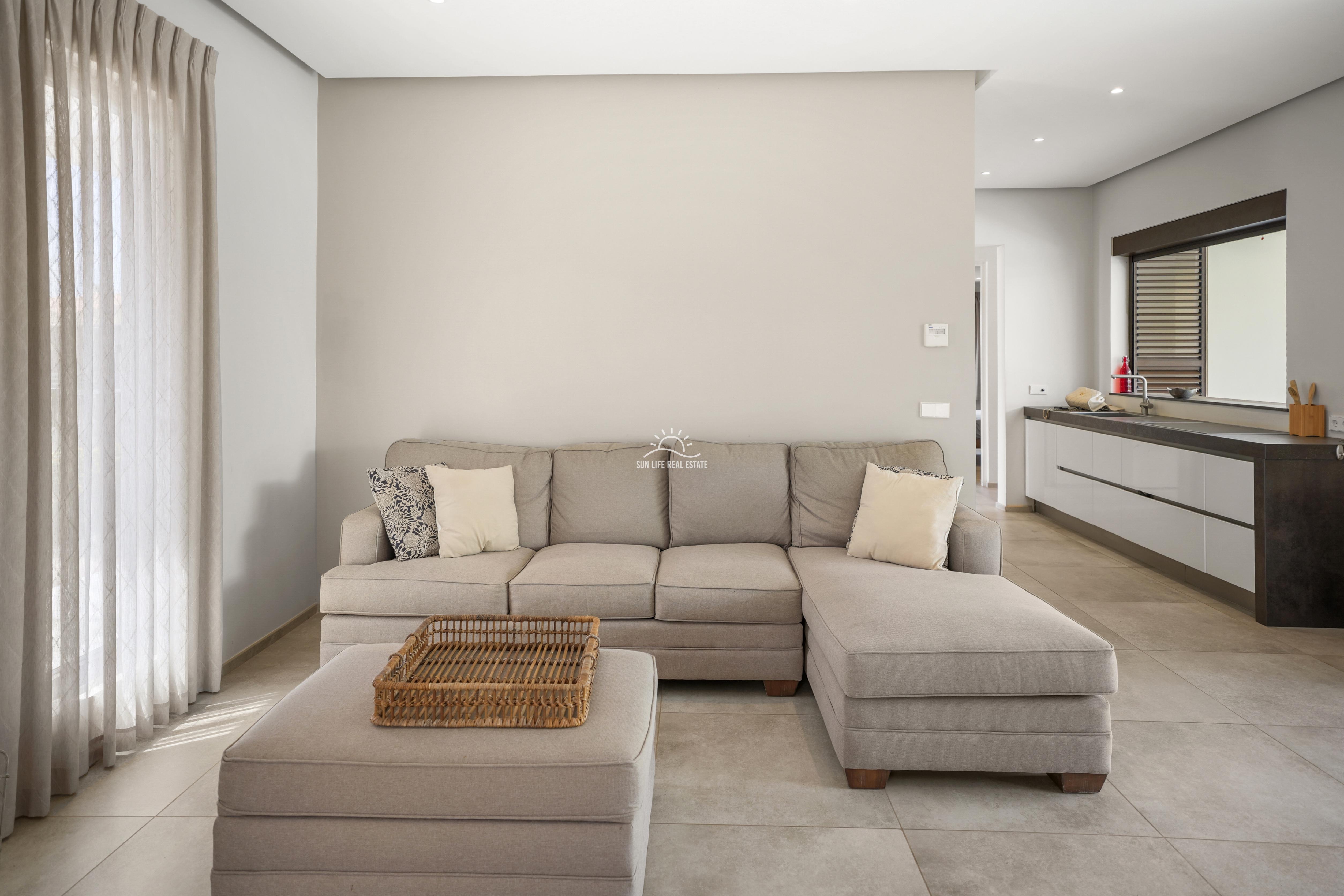 Luxury and modern villa for sale in Jan Sofat LXRY