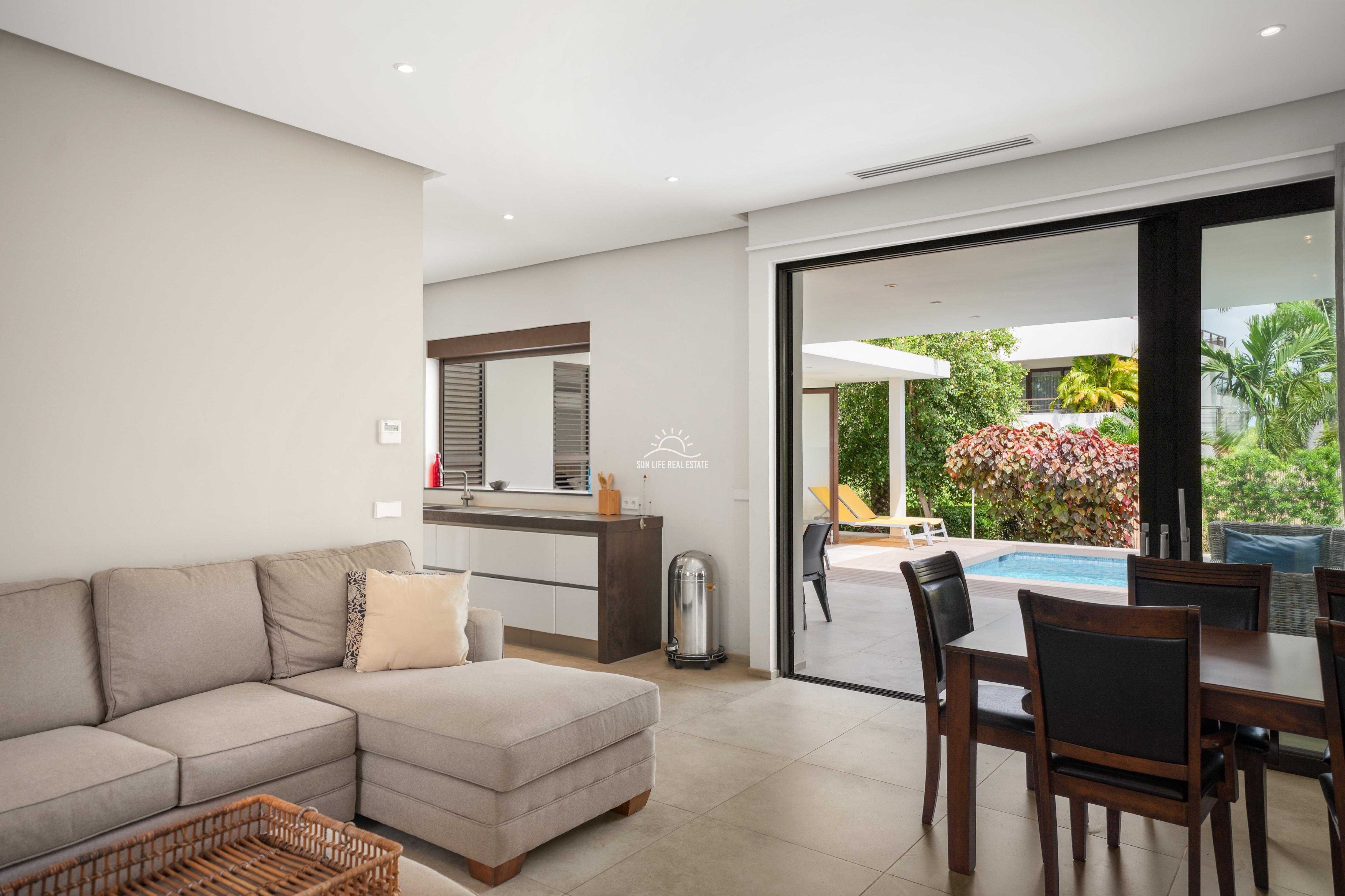 Luxury and modern villa for sale in Jan Sofat LXRY