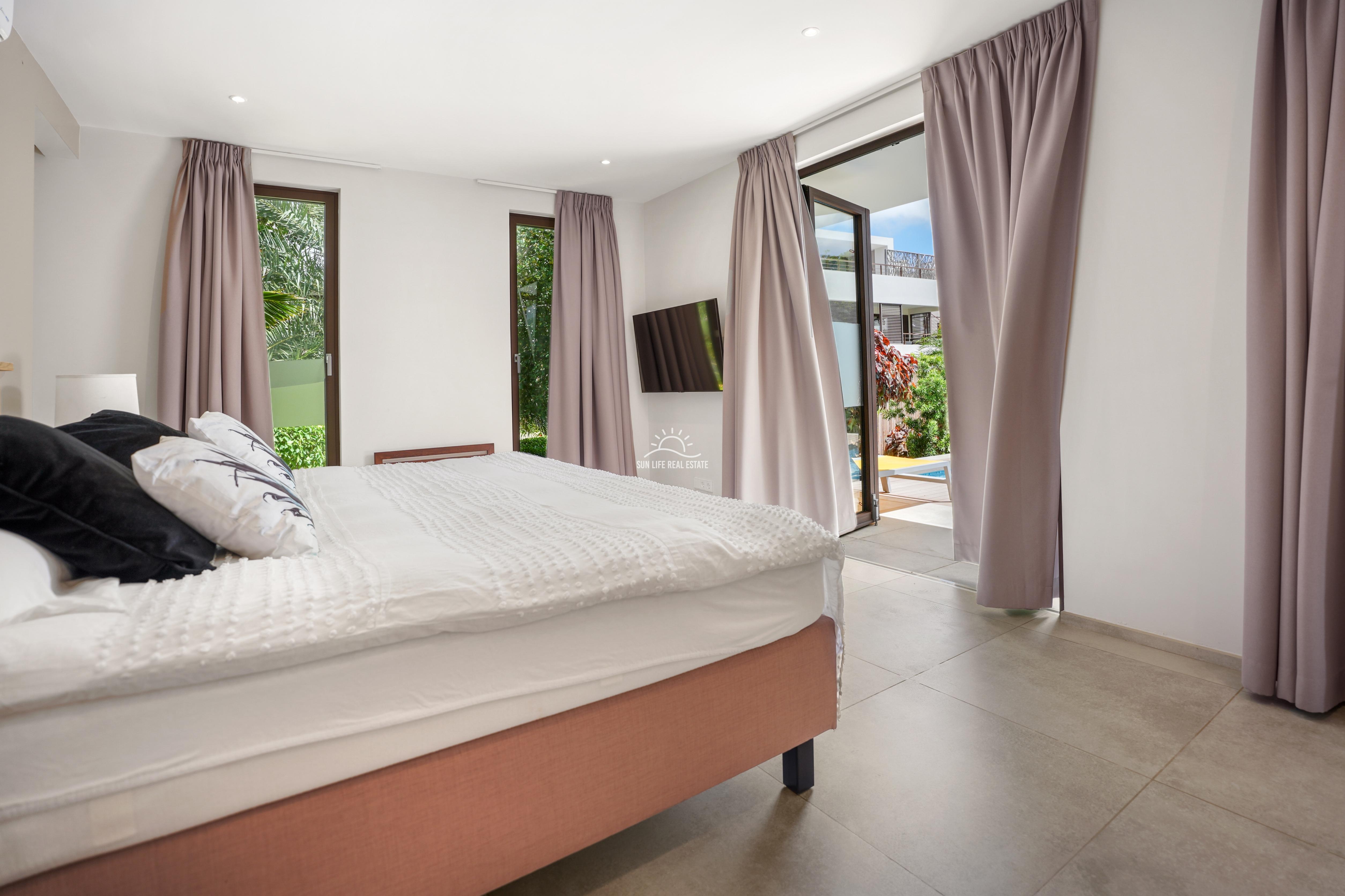 Luxury and modern villa for sale in Jan Sofat LXRY