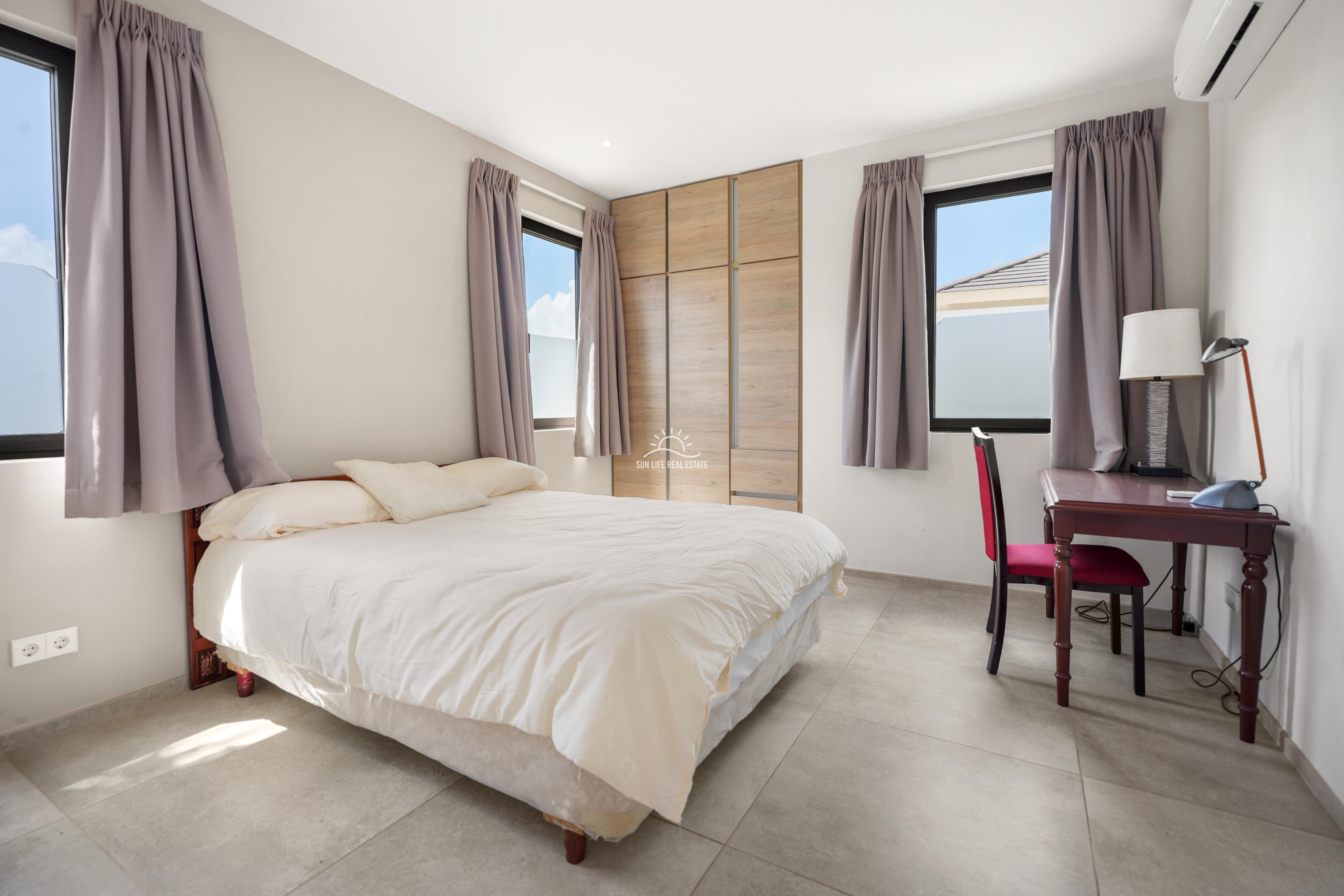 Luxury and modern villa for sale in Jan Sofat LXRY