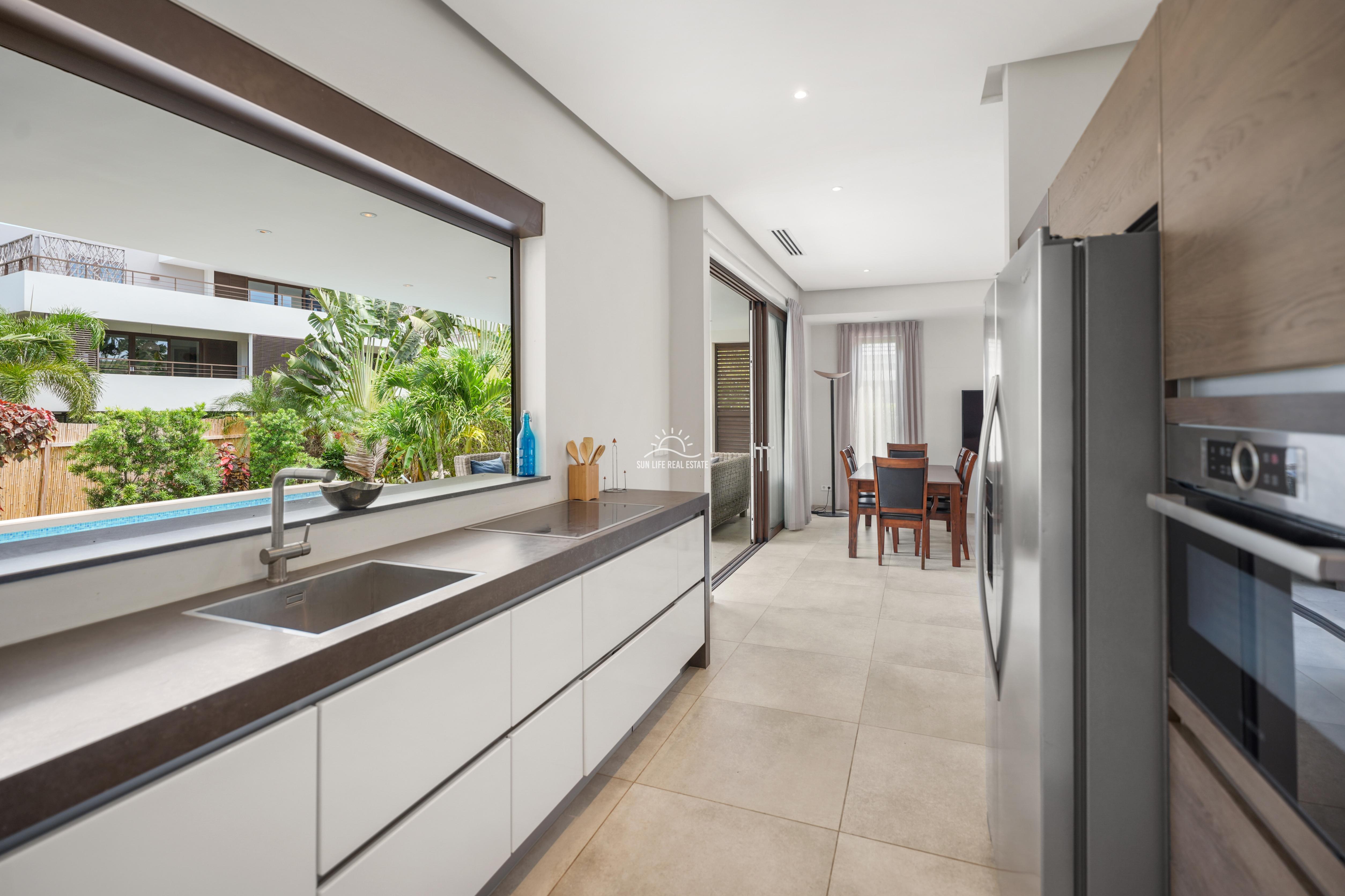 Luxury and modern villa for sale in Jan Sofat LXRY