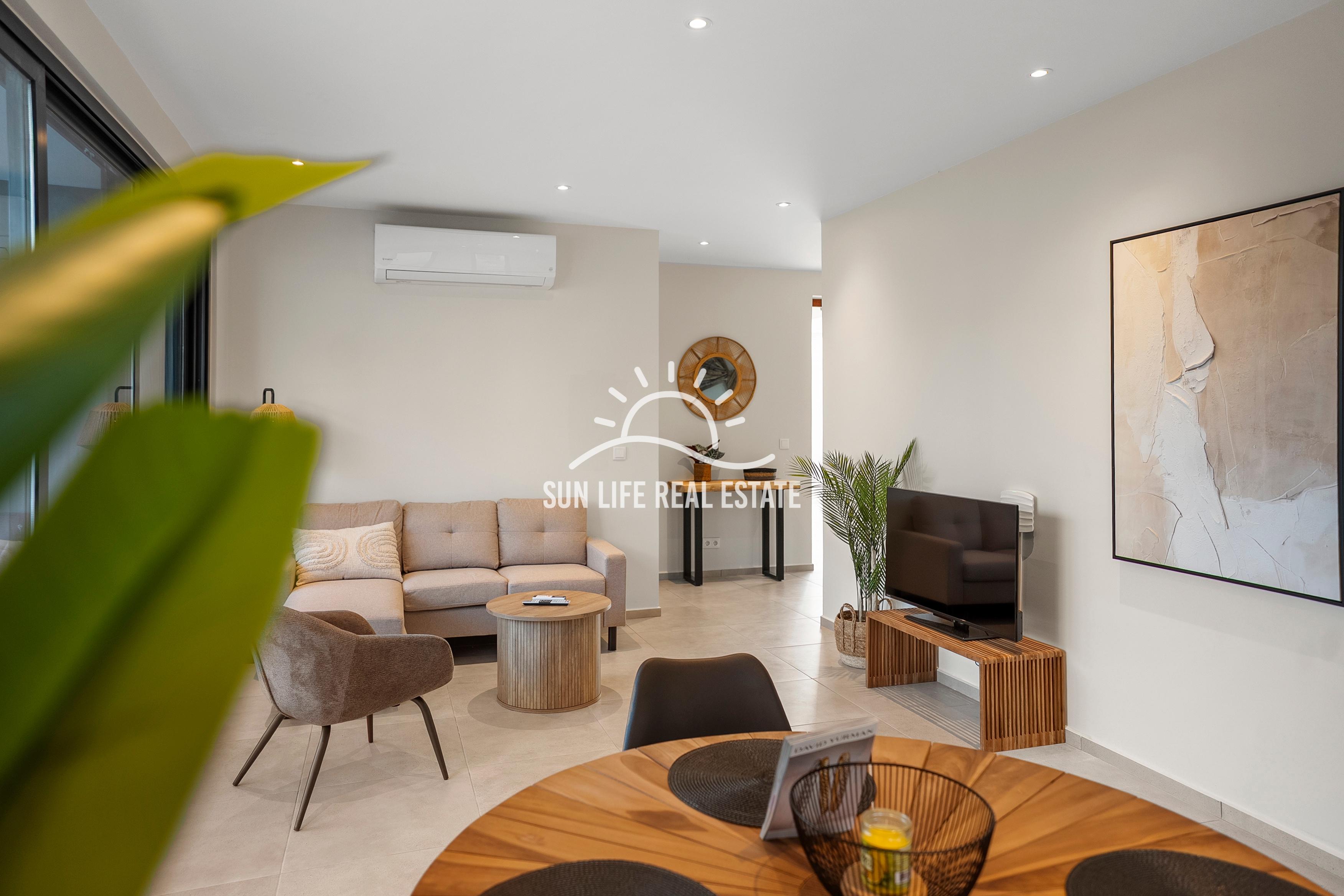 Luxury 2-Bedroom Apartments For Rent in Seru Loraweg