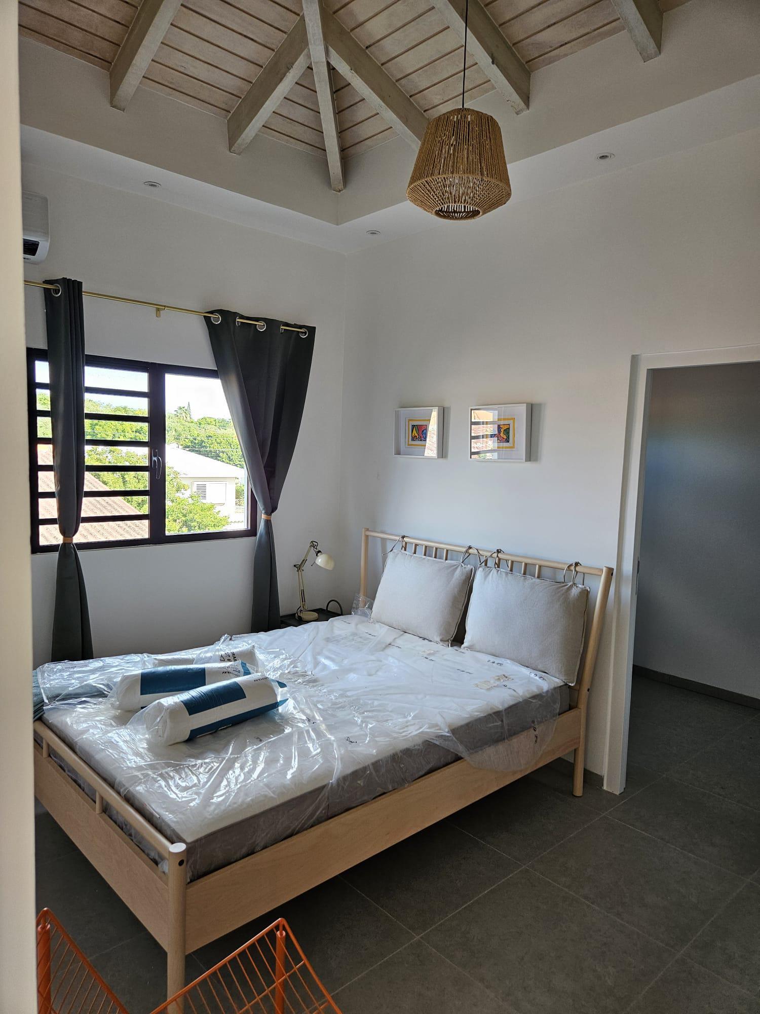 Bright & Modern Furnished Apartment For Rent with Resort-Style Pool