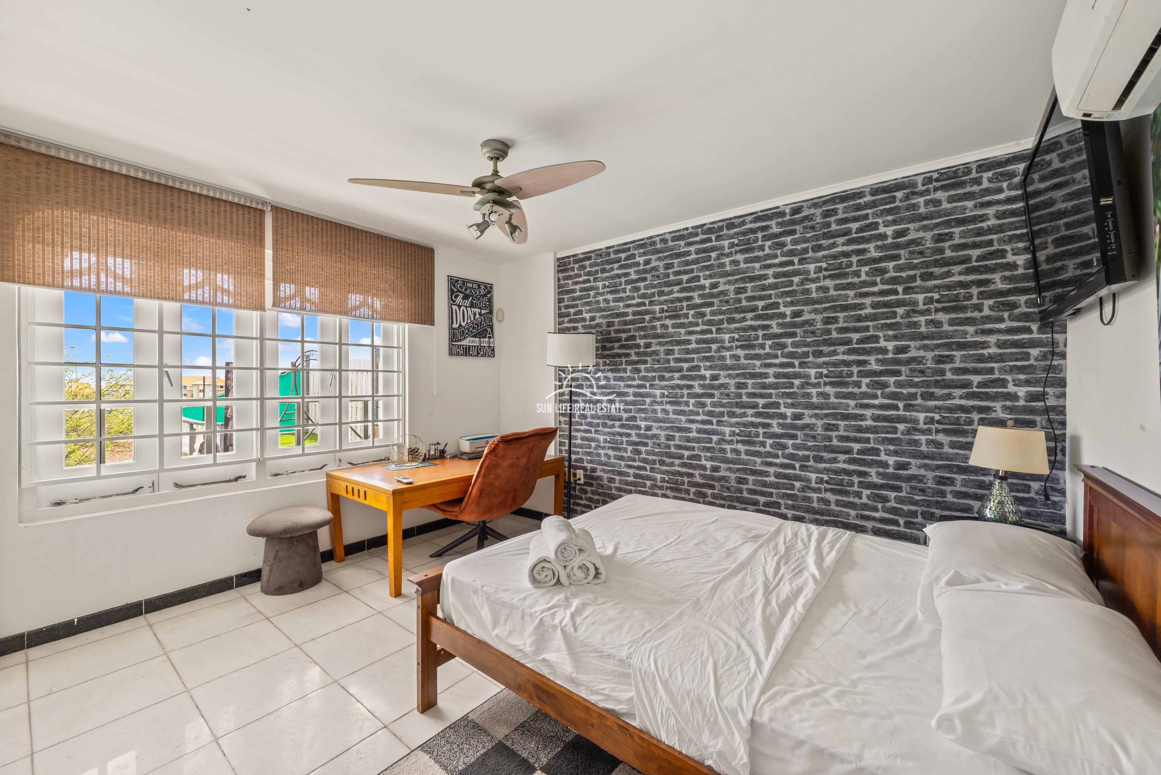 Renovated Villa with 2 Apartments & Sea Views For Sale in Piscadera