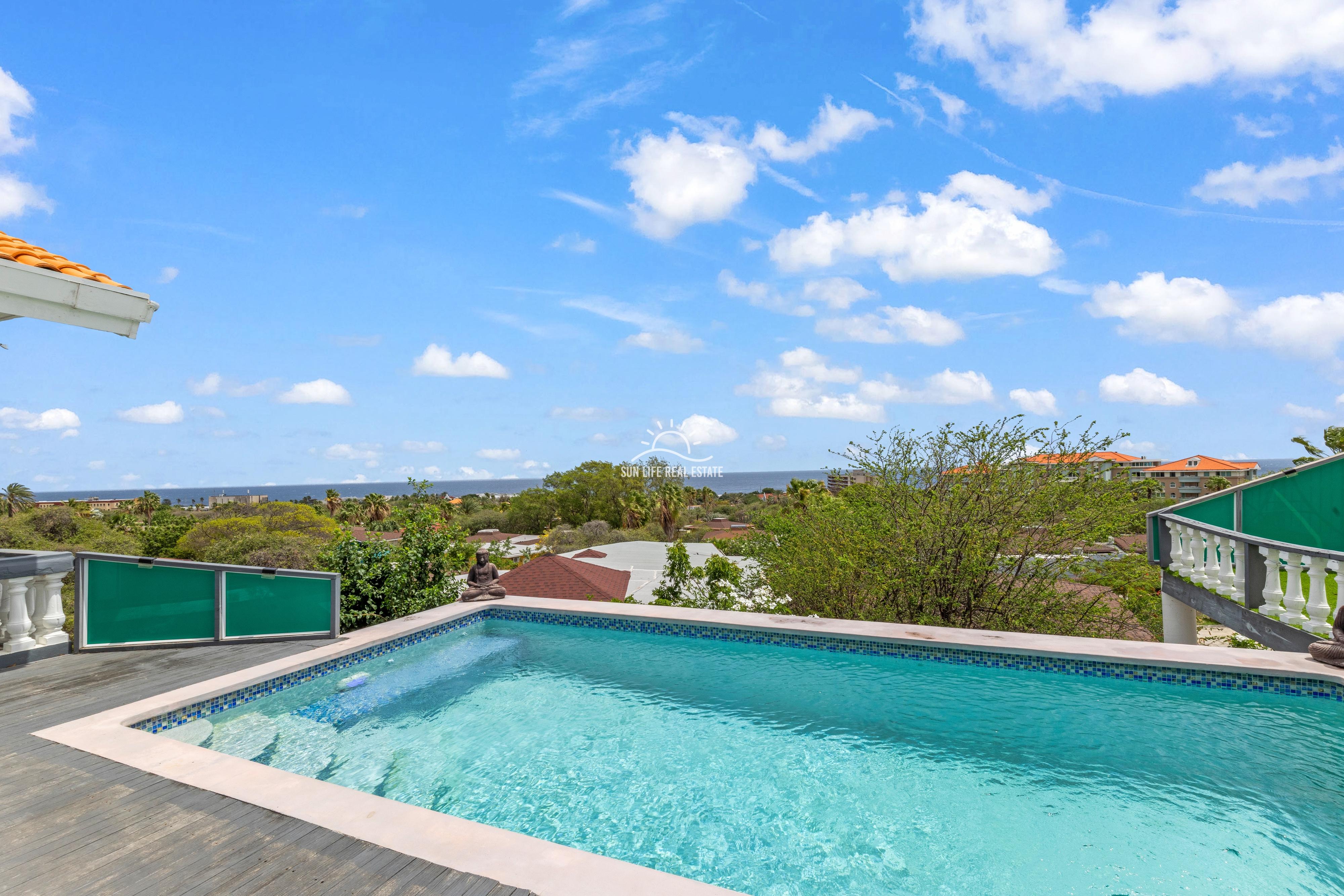 Renovated Villa with 2 Apartments & Sea Views For Sale in Piscadera