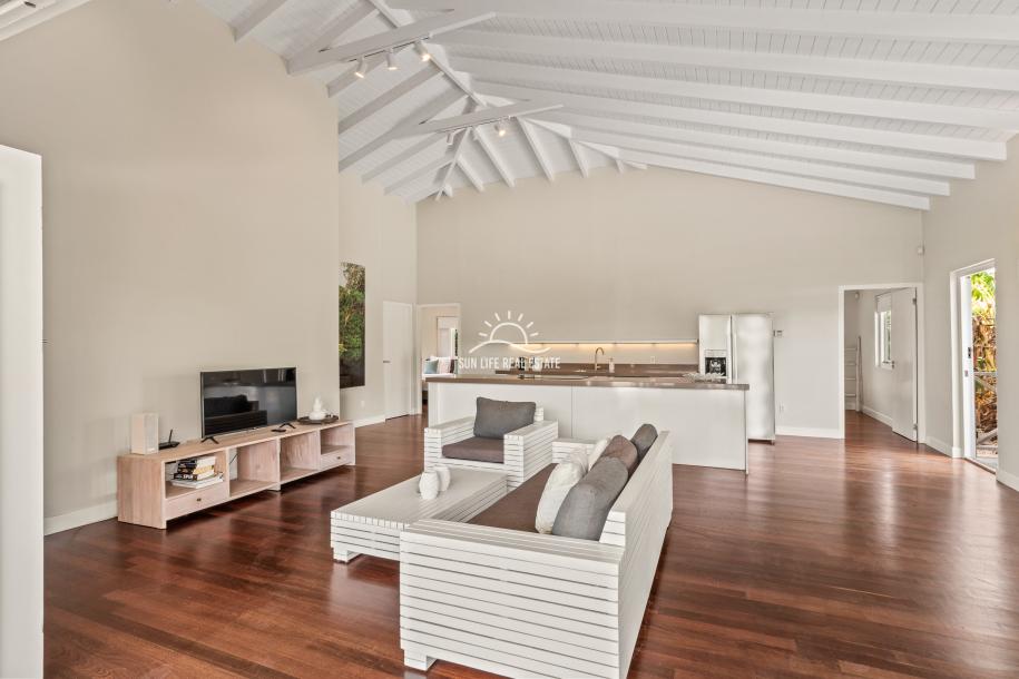 Fully Furnished 3-Bedroom Villa with Private Pool in Vista Royal, Walking Distance to Jan Thiel Beach-9