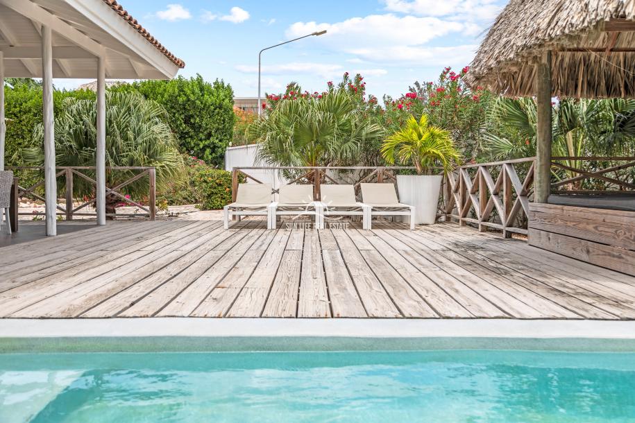 Fully Furnished 3-Bedroom Villa with Private Pool in Vista Royal, Walking Distance to Jan Thiel Beach-44