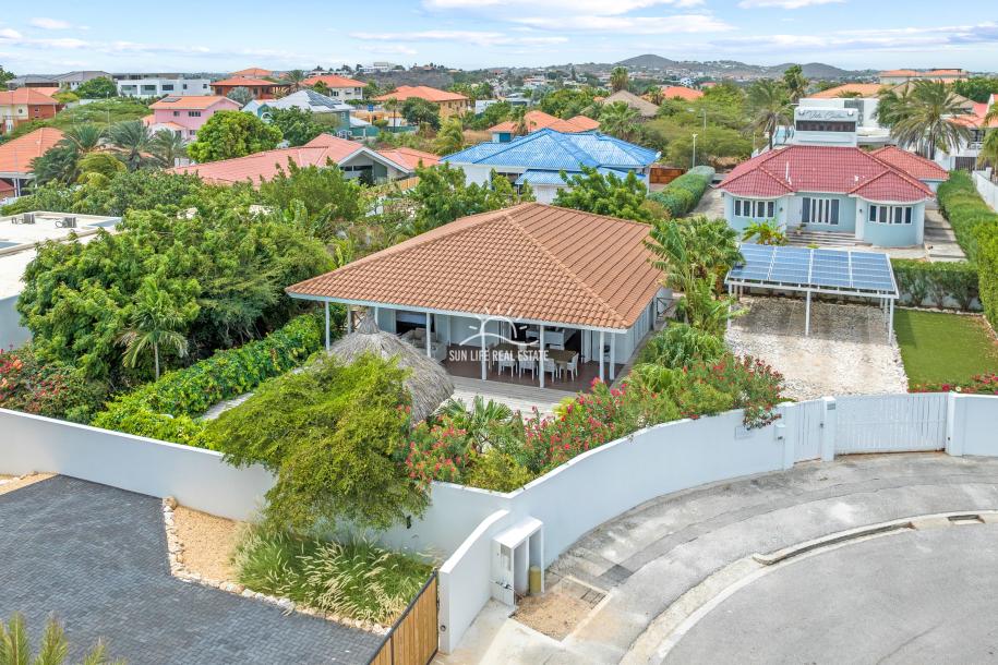 Fully Furnished 3-Bedroom Villa with Private Pool in Vista Royal, Walking Distance to Jan Thiel Beach-4