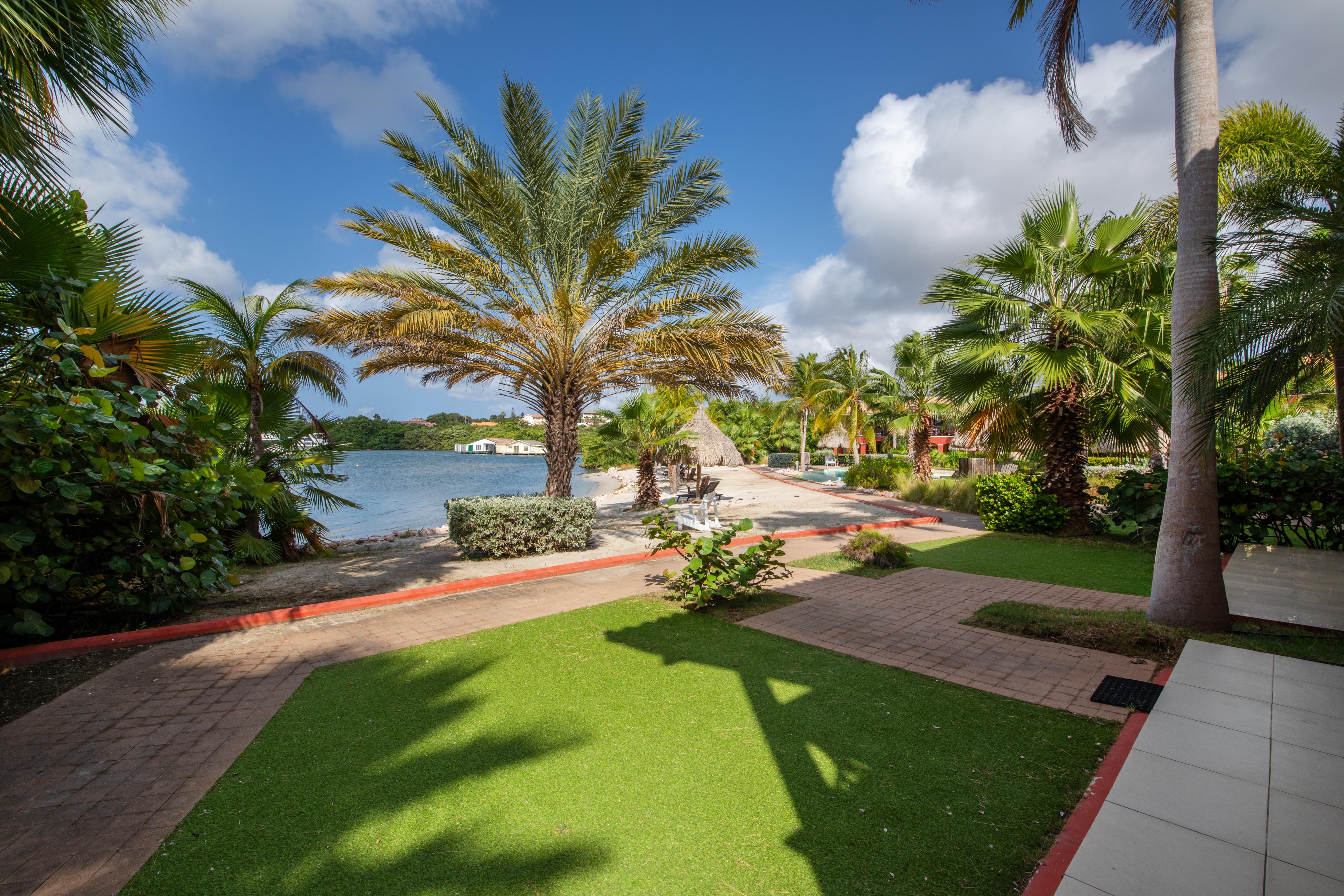 Waterfront Apartment with Private Beach  for Sale on Spanish Water Resort