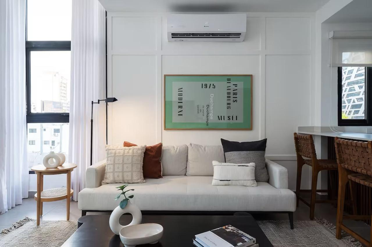 Luxury 1-Bedroom Apartment for Sale in Piantini – Fully Furnished with Proven Airbnb Income