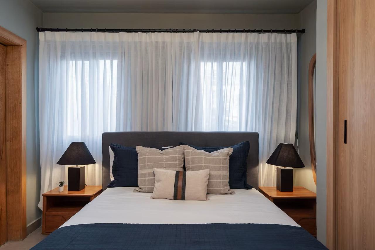 Luxury 1-Bedroom Apartment for Sale in Piantini – Fully Furnished with Proven Airbnb Income