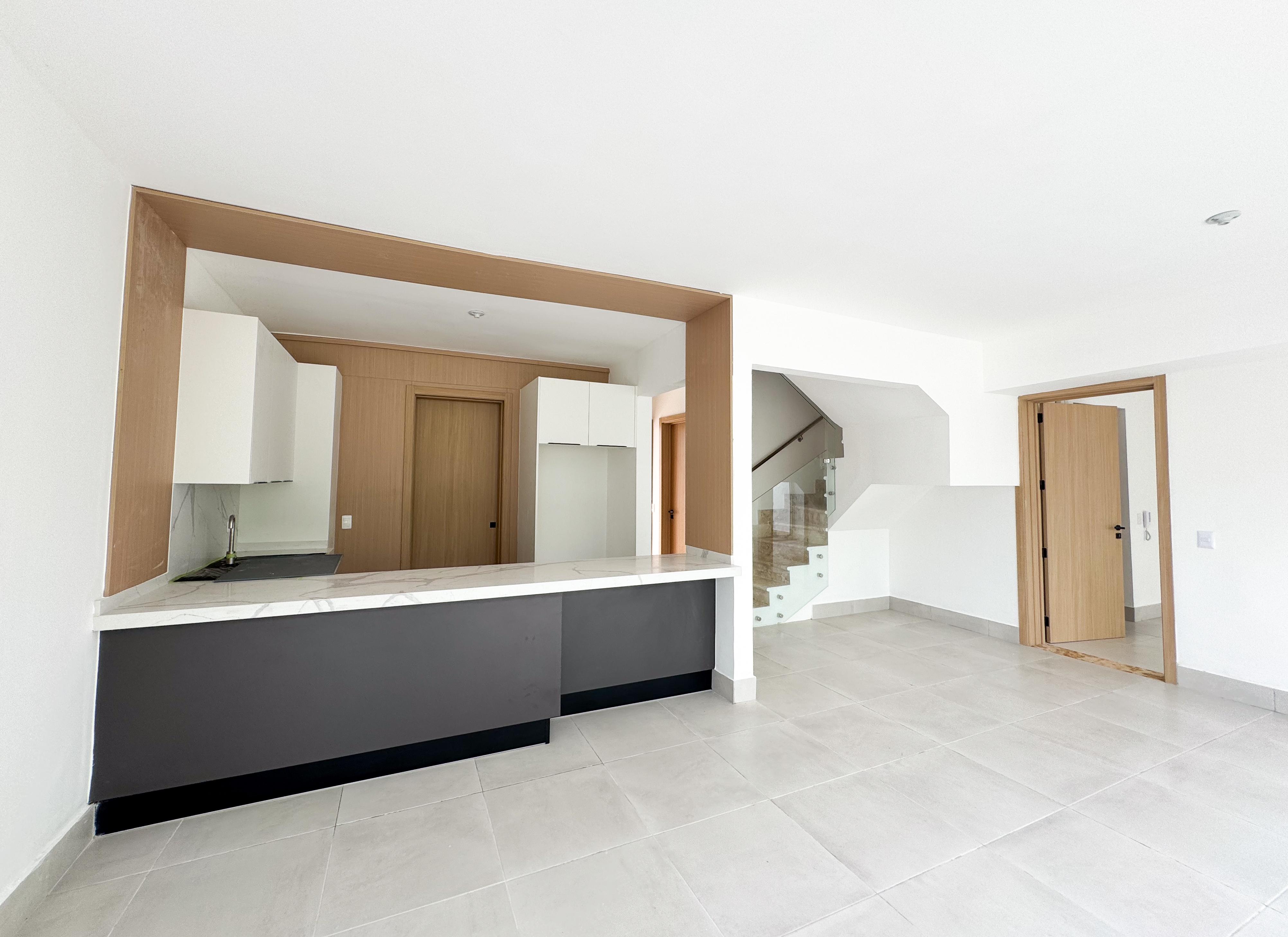 3 bedrooms villa for sale in White Sands